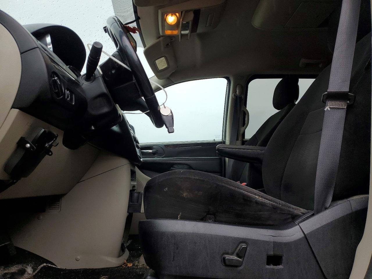 2013 DODGE GRAND CARAVAN — фото 7