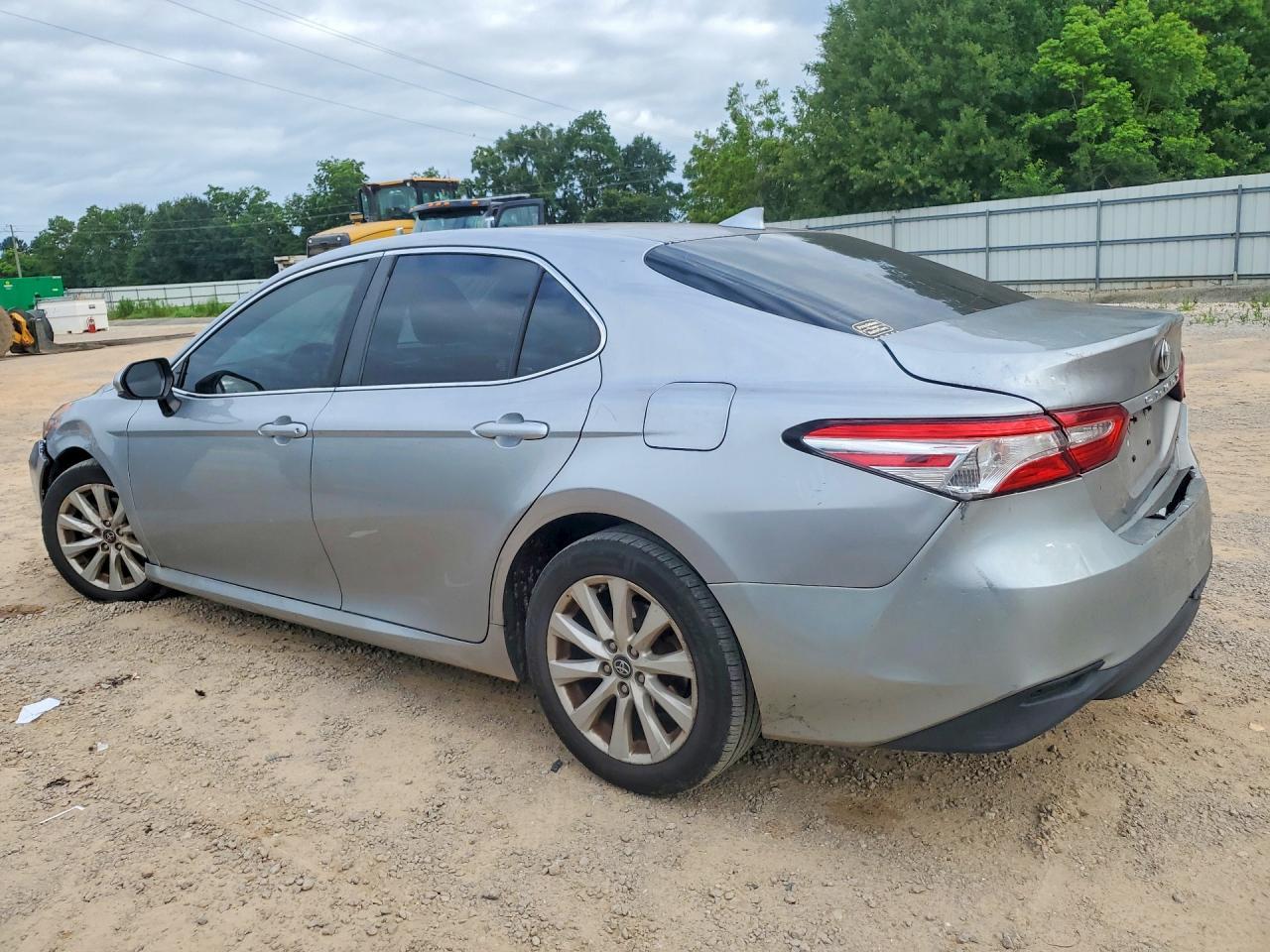 2019 TOYOTA CAMRY — фото 2
