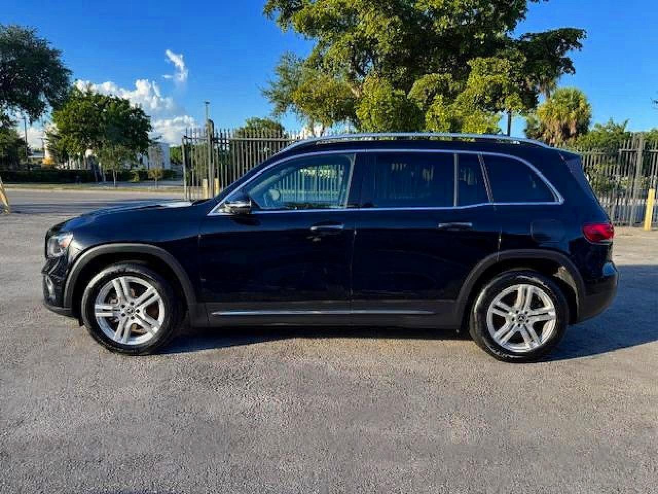 MERCEDES-BENZ GLB-CLASS