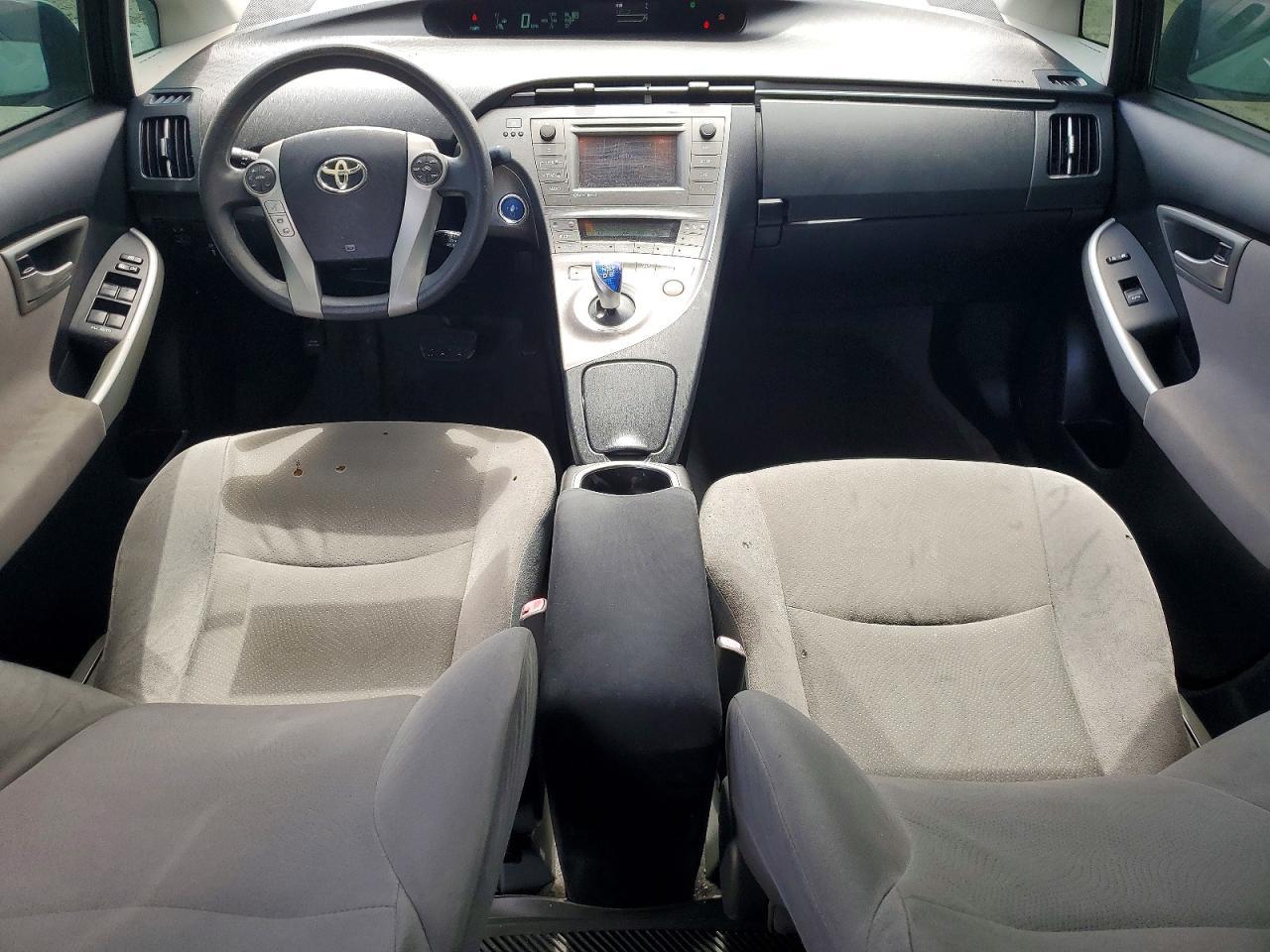2013 TOYOTA PRIUS — фото 8