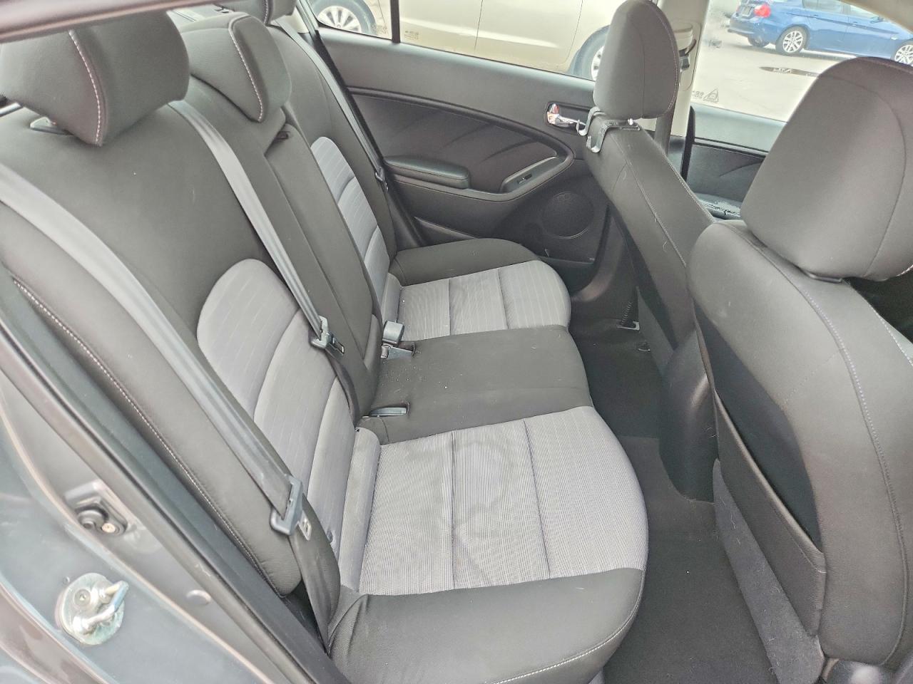 2015 KIA FORTE — фото 10