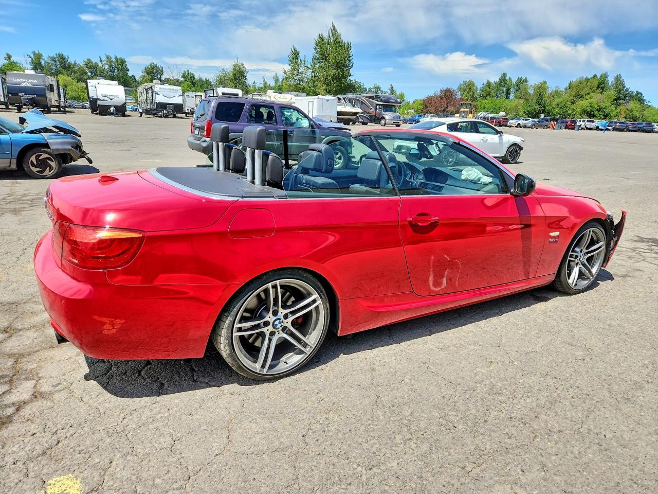 2013 BMW 3 SERIES — фото 3