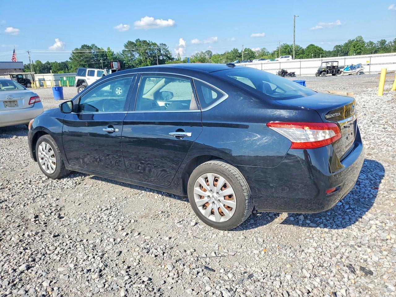 2015 NISSAN SENTRA — фото 2