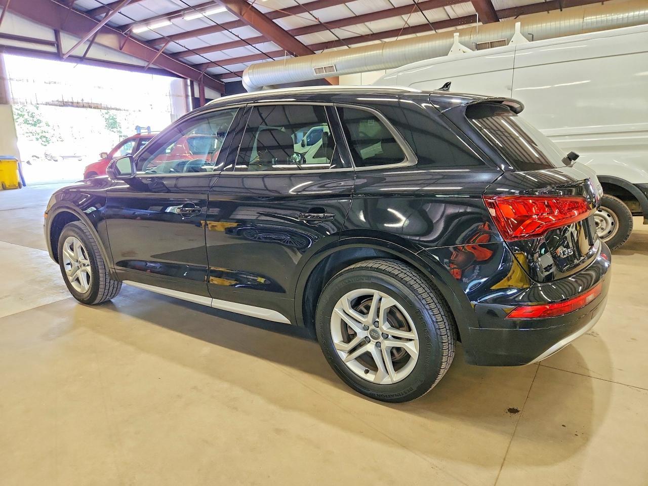 2018 AUDI Q5 — фото 2