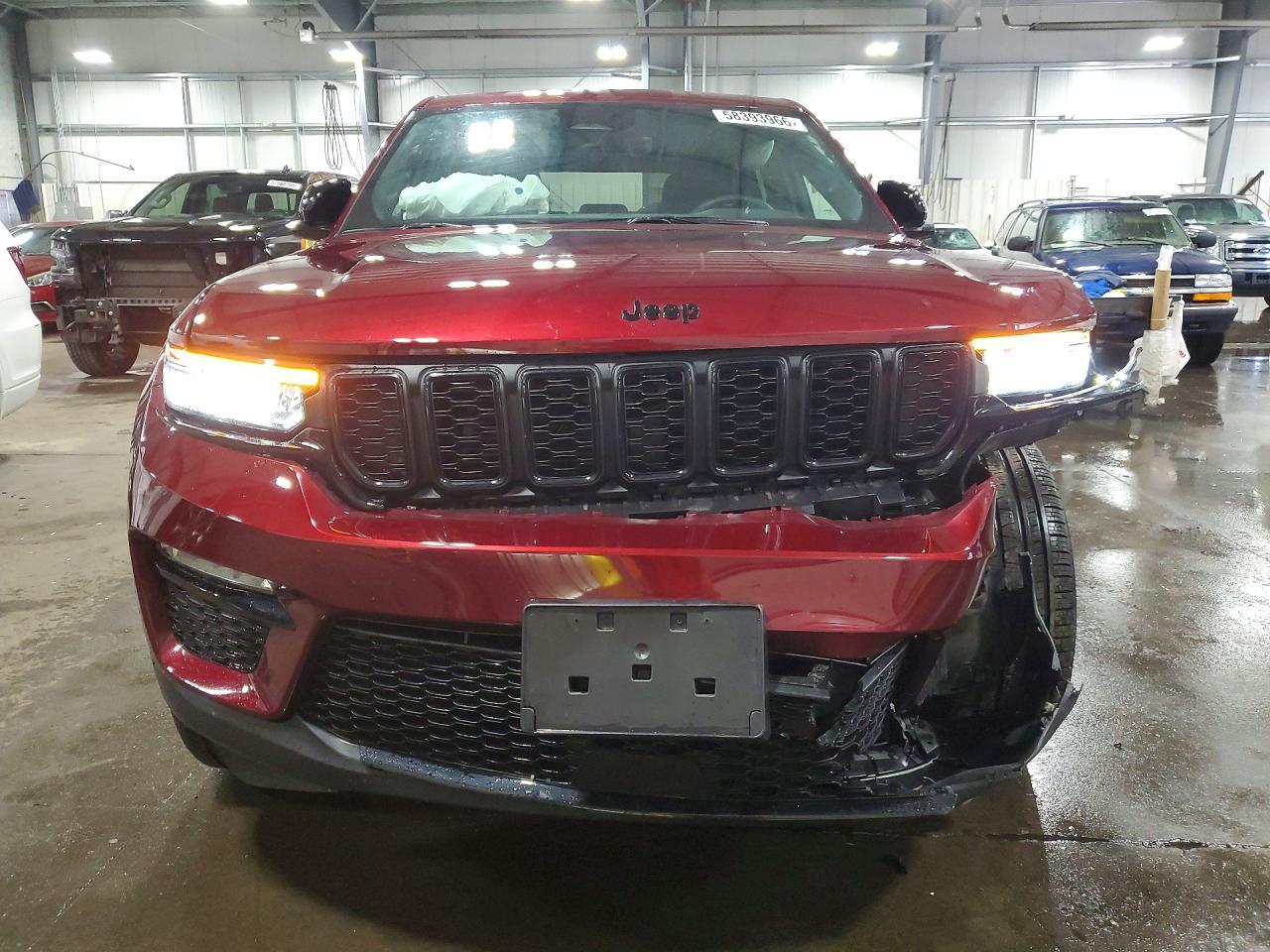 2025 JEEP GRAND CHEROKEE — фото 5