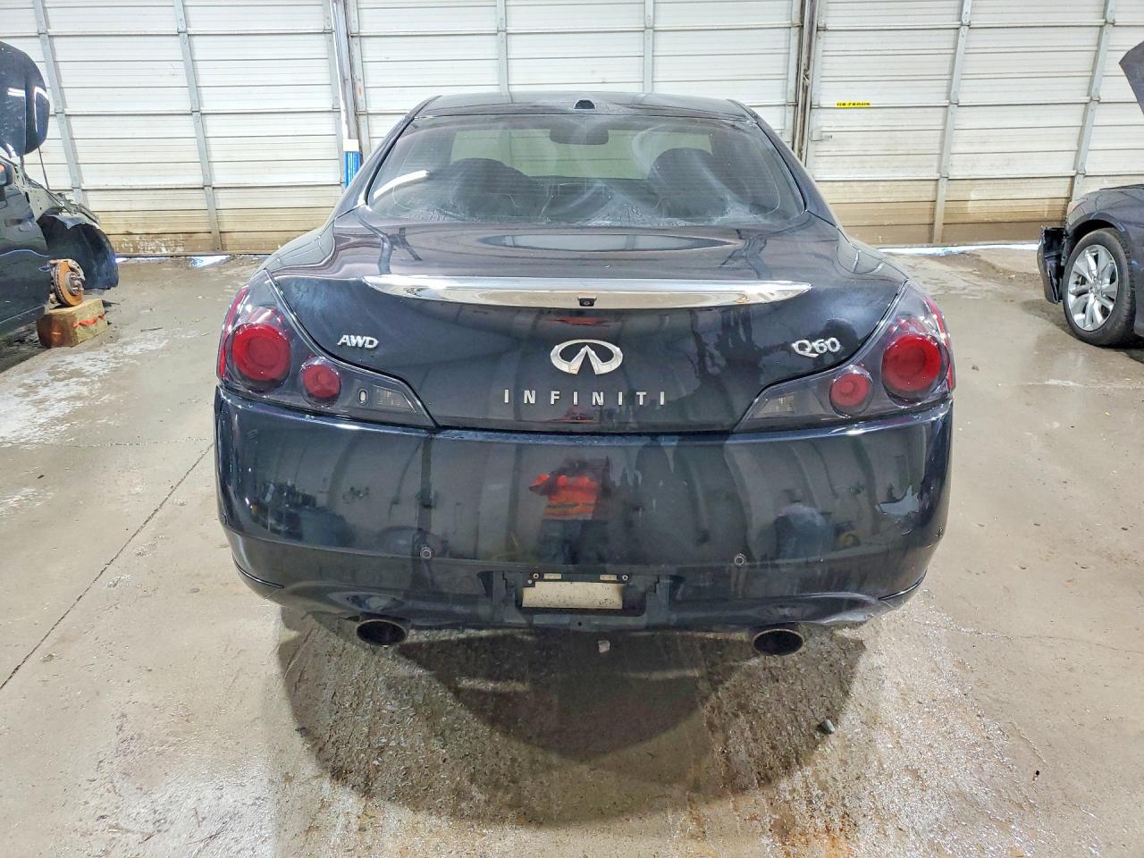 2015 INFINITI Q60 — фото 6