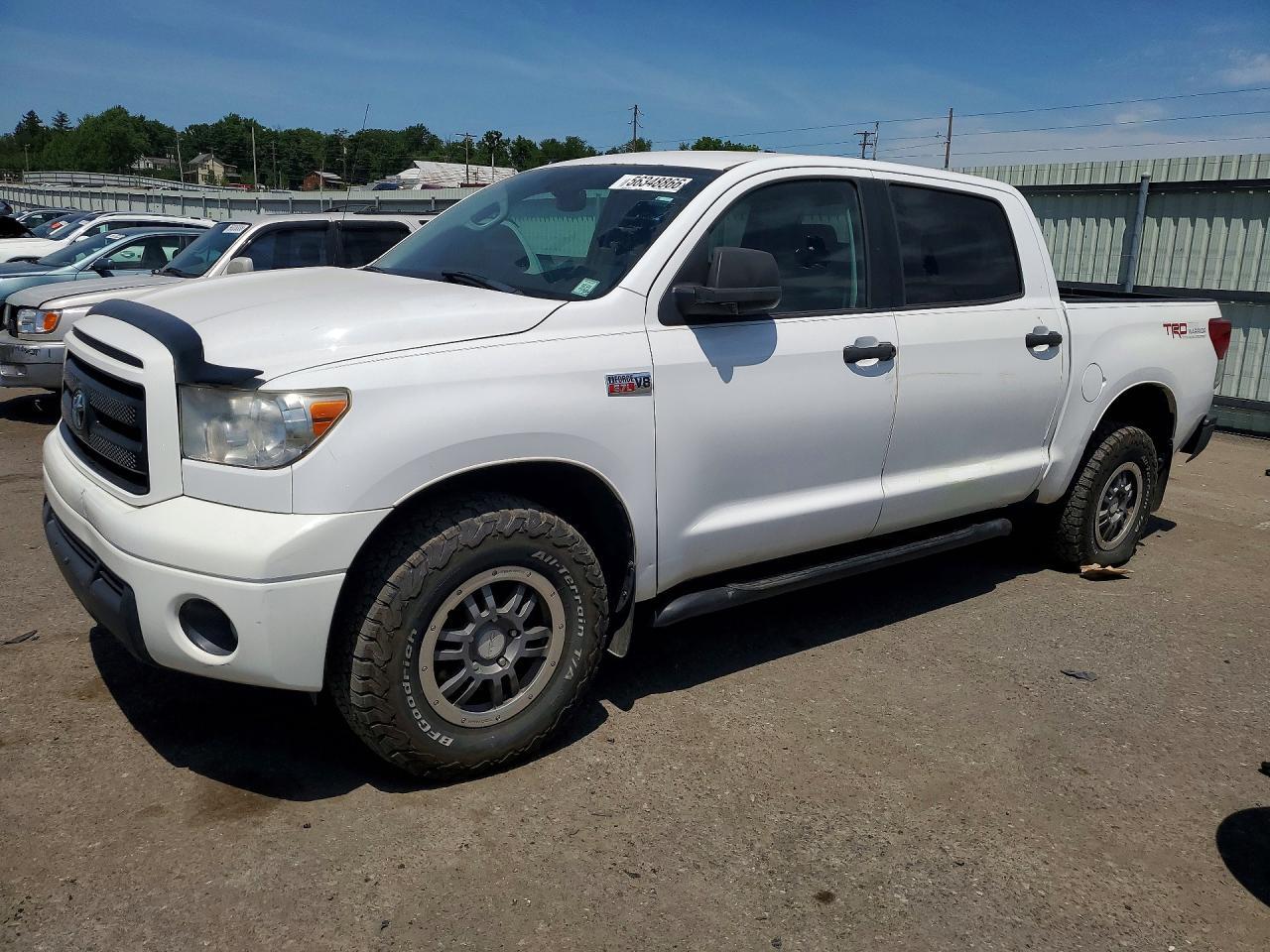 TOYOTA TUNDRA