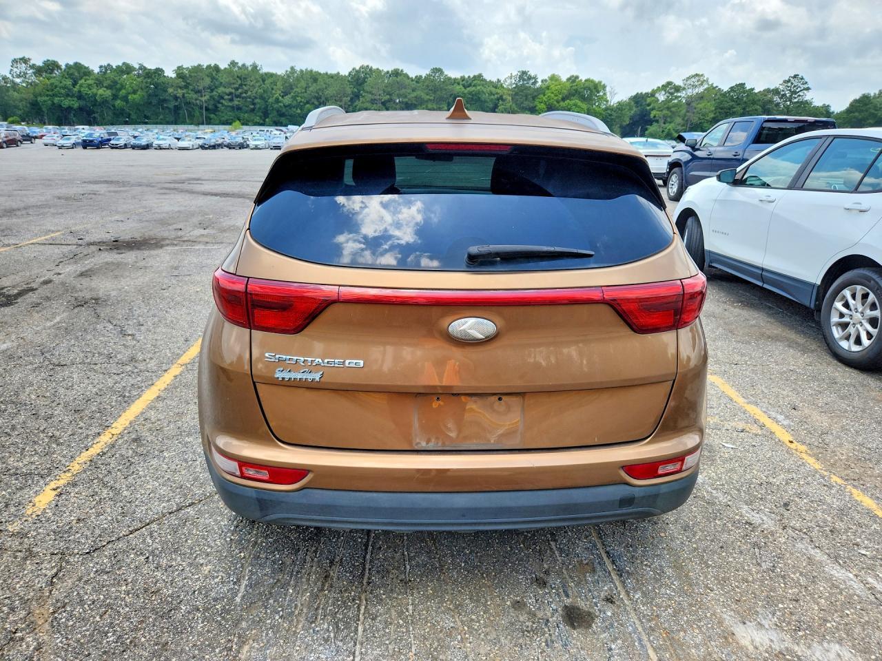 2017 KIA SPORTAGE — фото 6