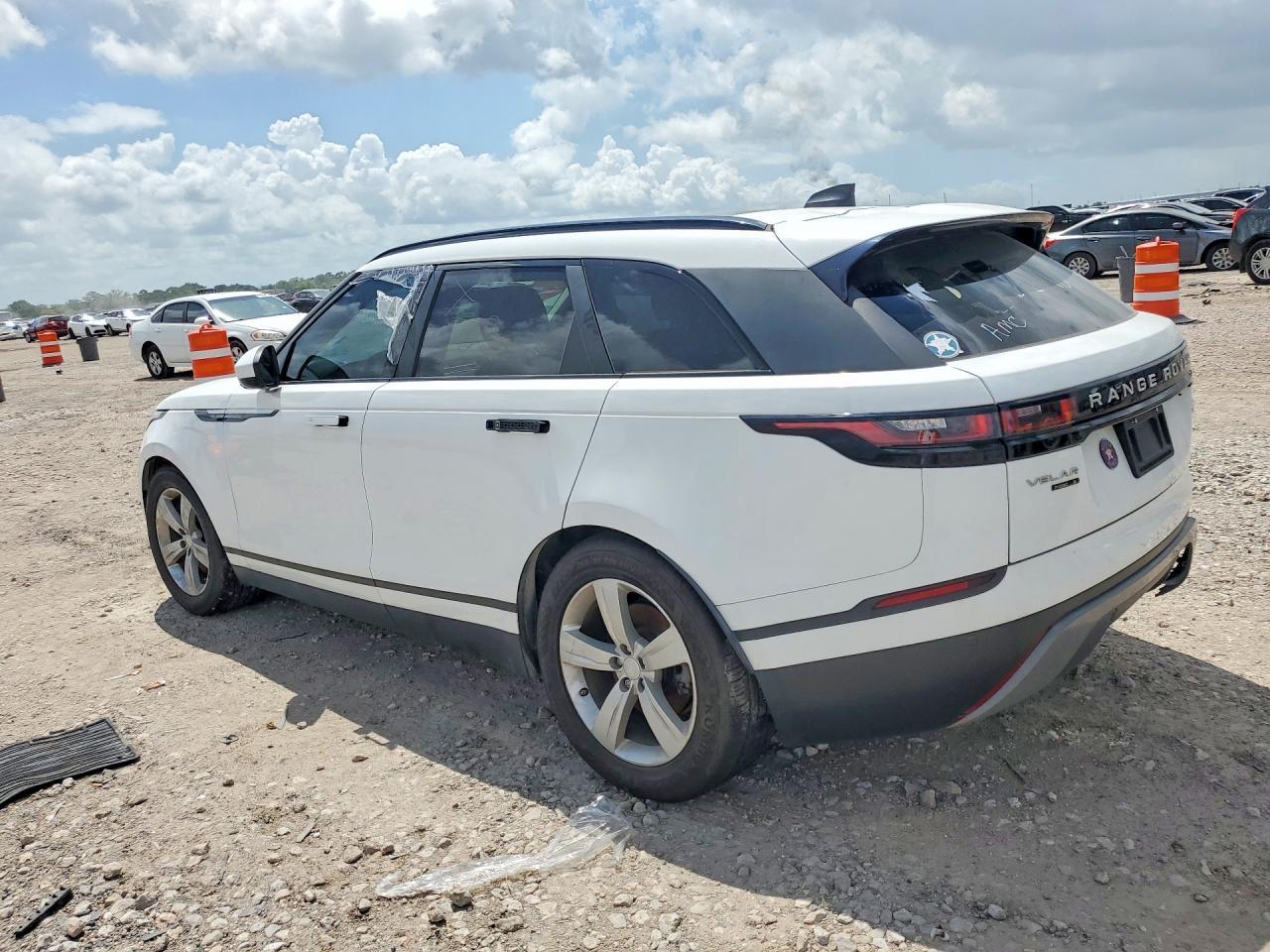 2018 LAND ROVER RANGE ROVER VELAR — фото 2