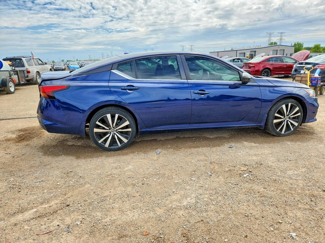 2022 NISSAN ALTIMA — фото 3
