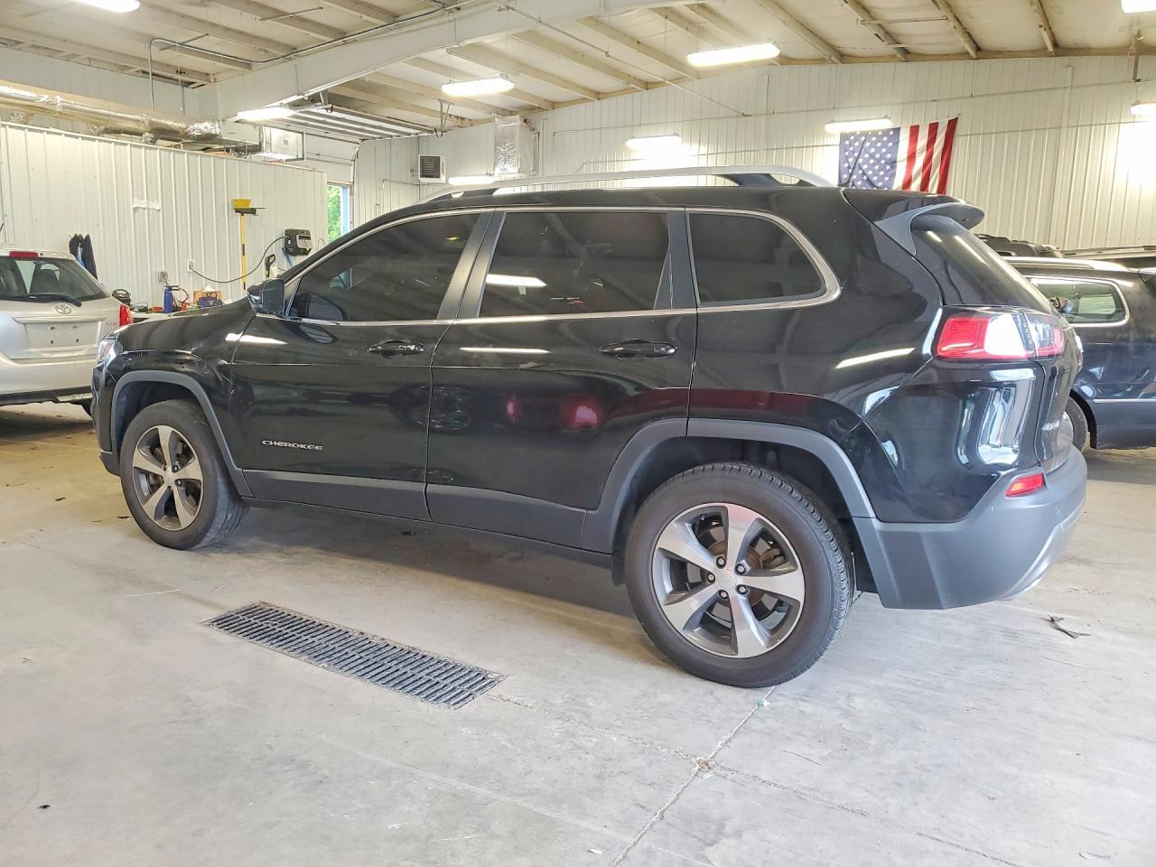 2020 JEEP CHEROKEE — фото 2
