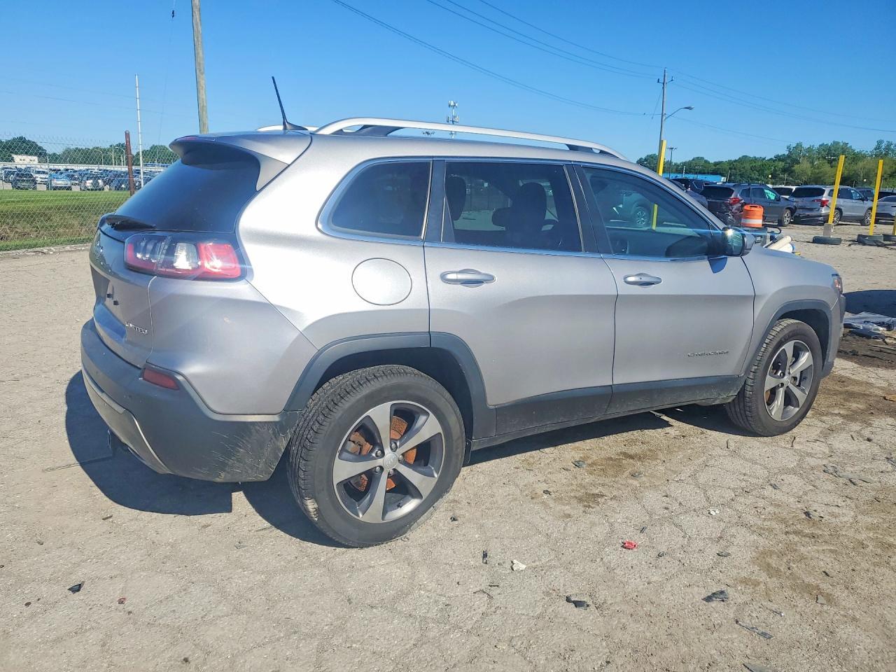 2019 JEEP CHEROKEE — фото 3