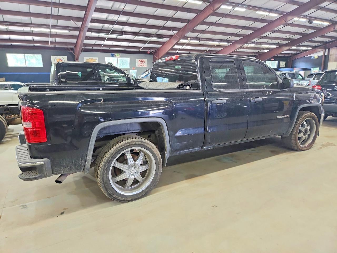 GMC SIERRA