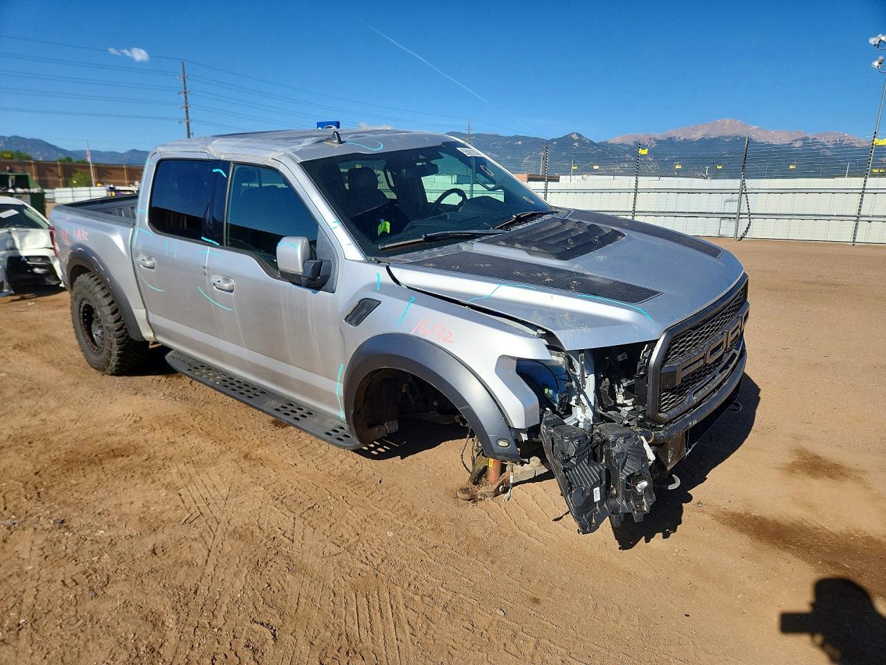 2019 FORD F-150 — фото 4