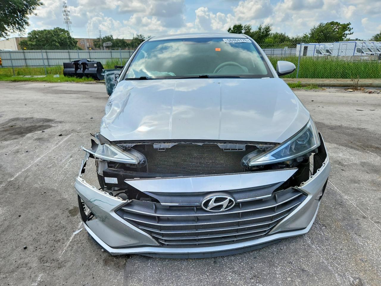 2019 HYUNDAI ELANTRA — фото 5