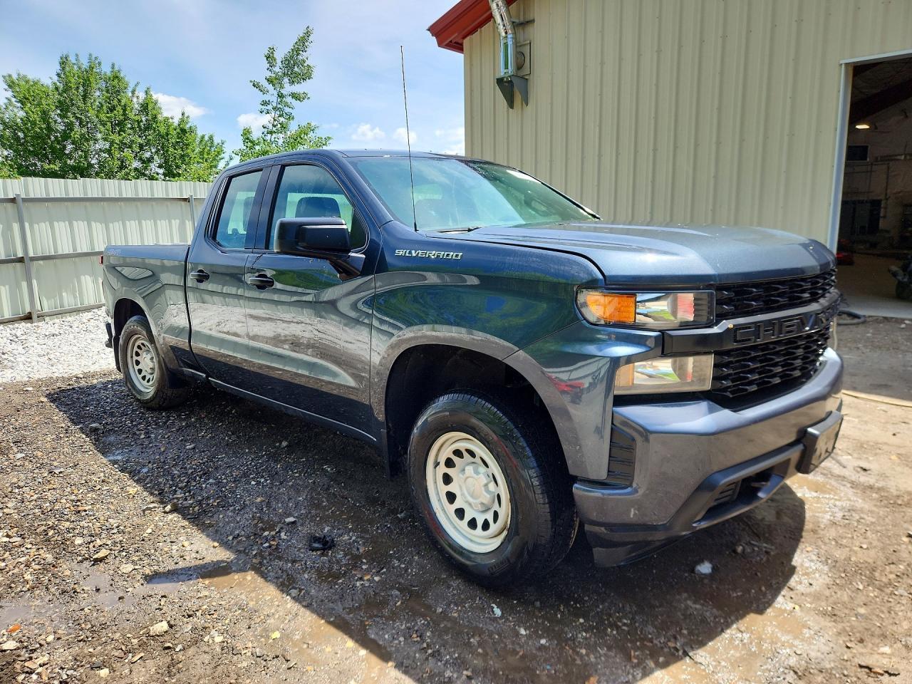 CHEVROLET SILVERADO
