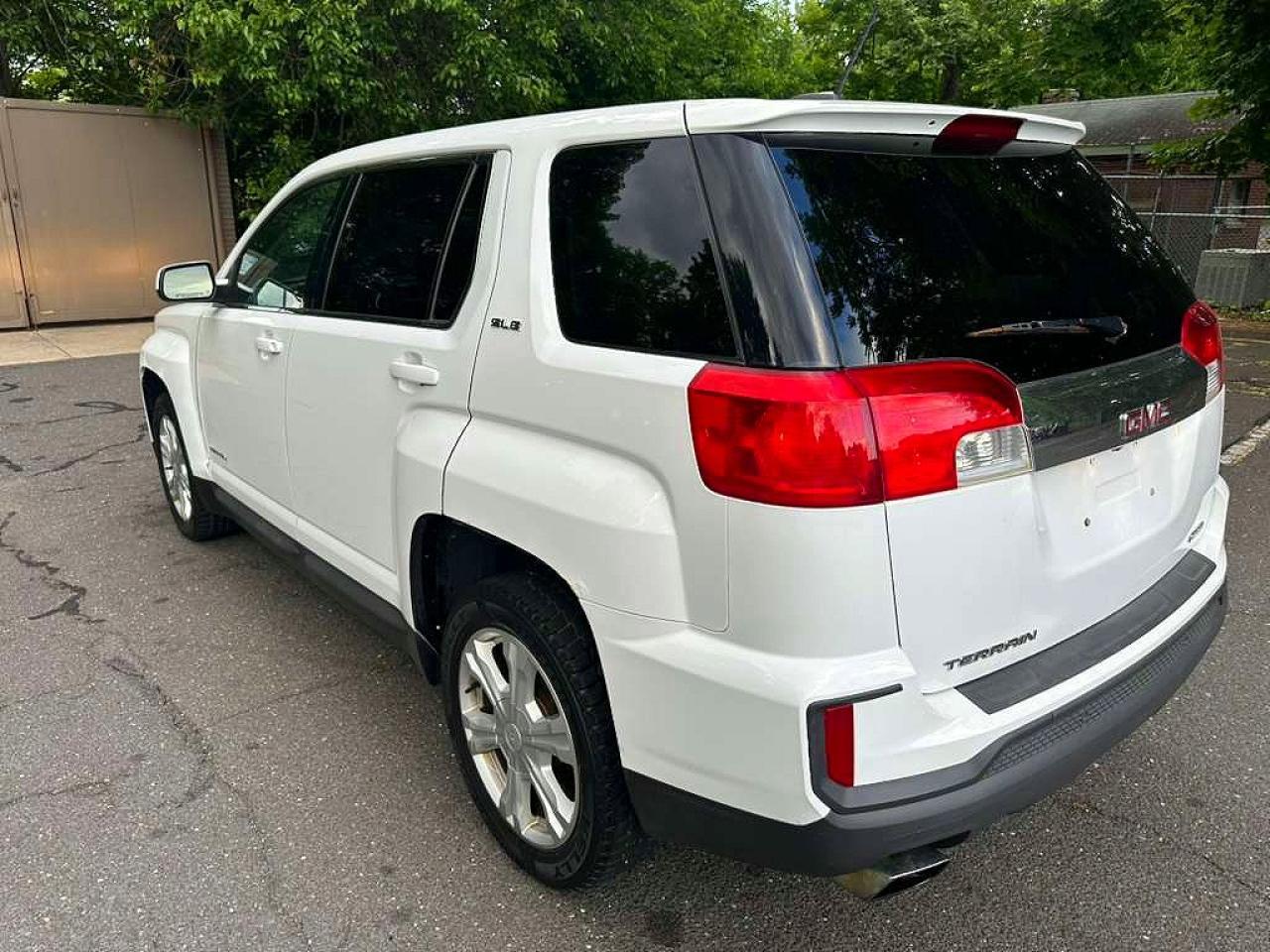 2017 GMC TERRAIN — фото 2