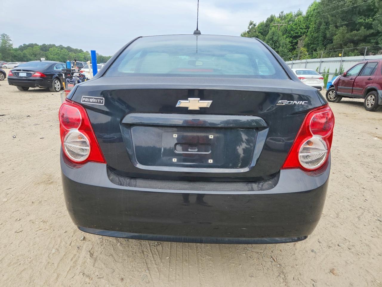 2015 CHEVROLET SONIC — фото 6