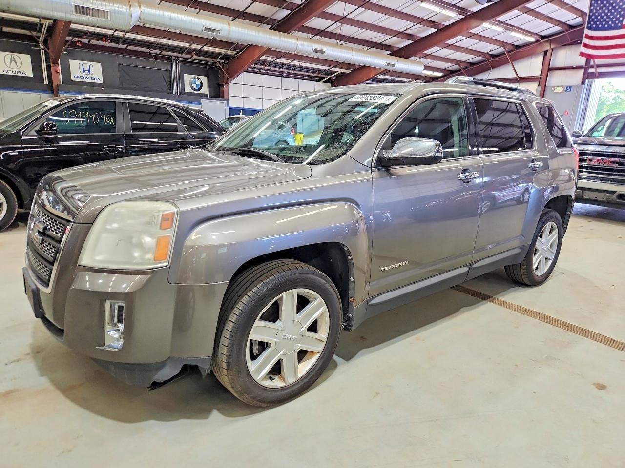 2010 GMC TERRAIN — фото 1