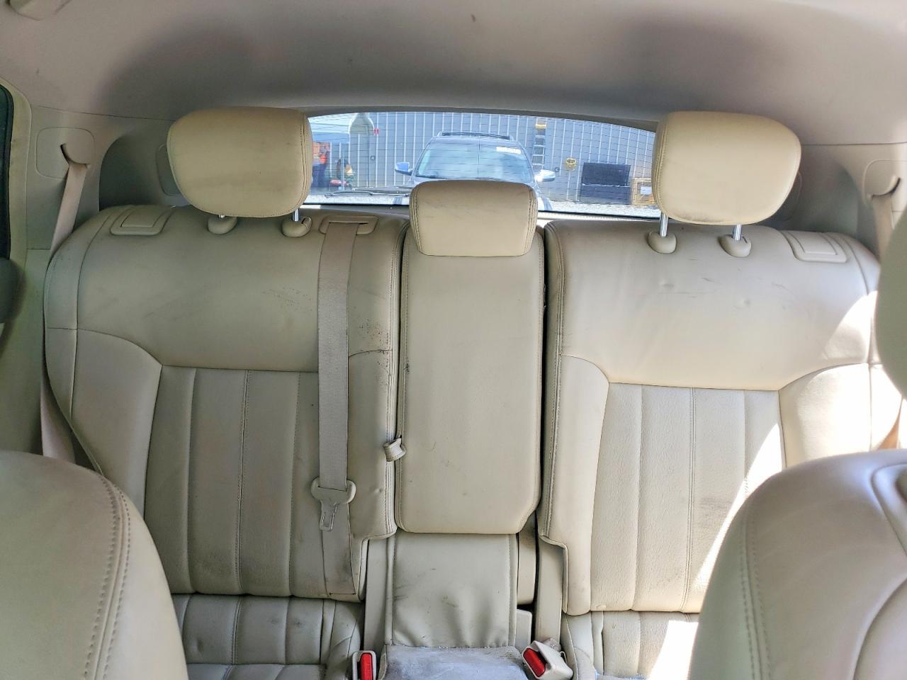 INFINITI FX35
