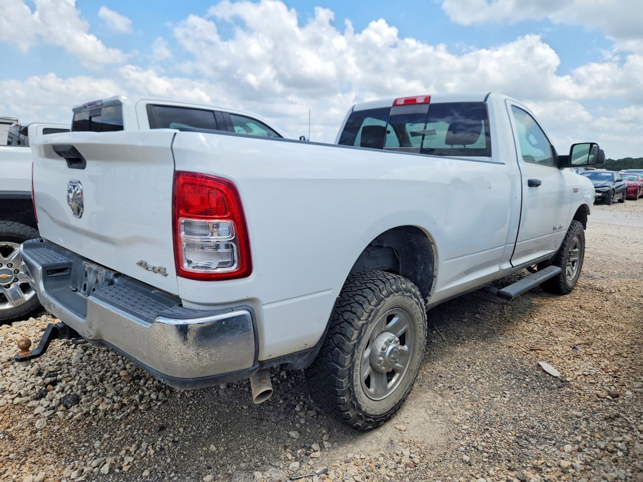 2019 RAM 2500 — фото 3