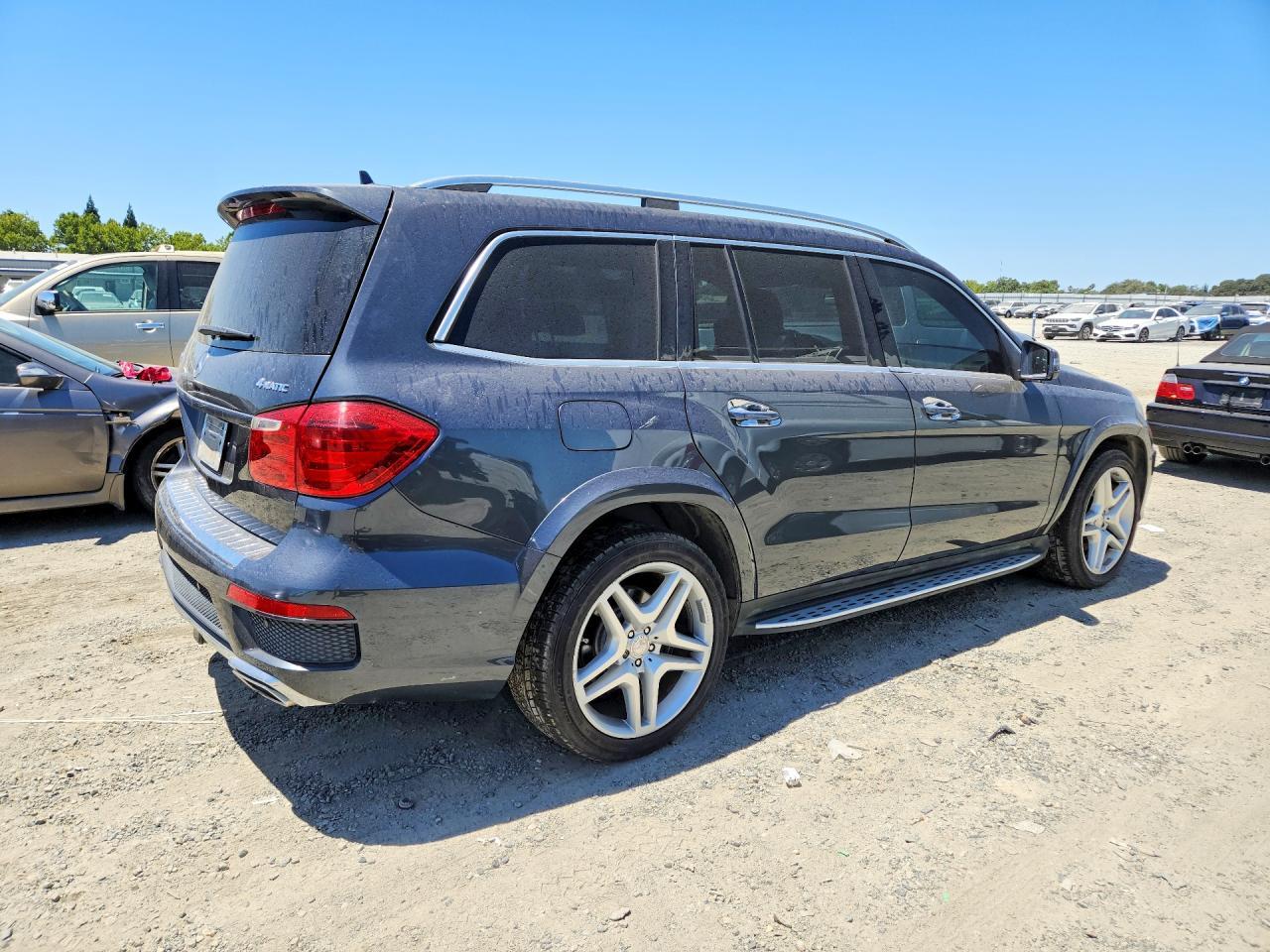 2015 MERCEDES-BENZ GL-CLASS — фото 3