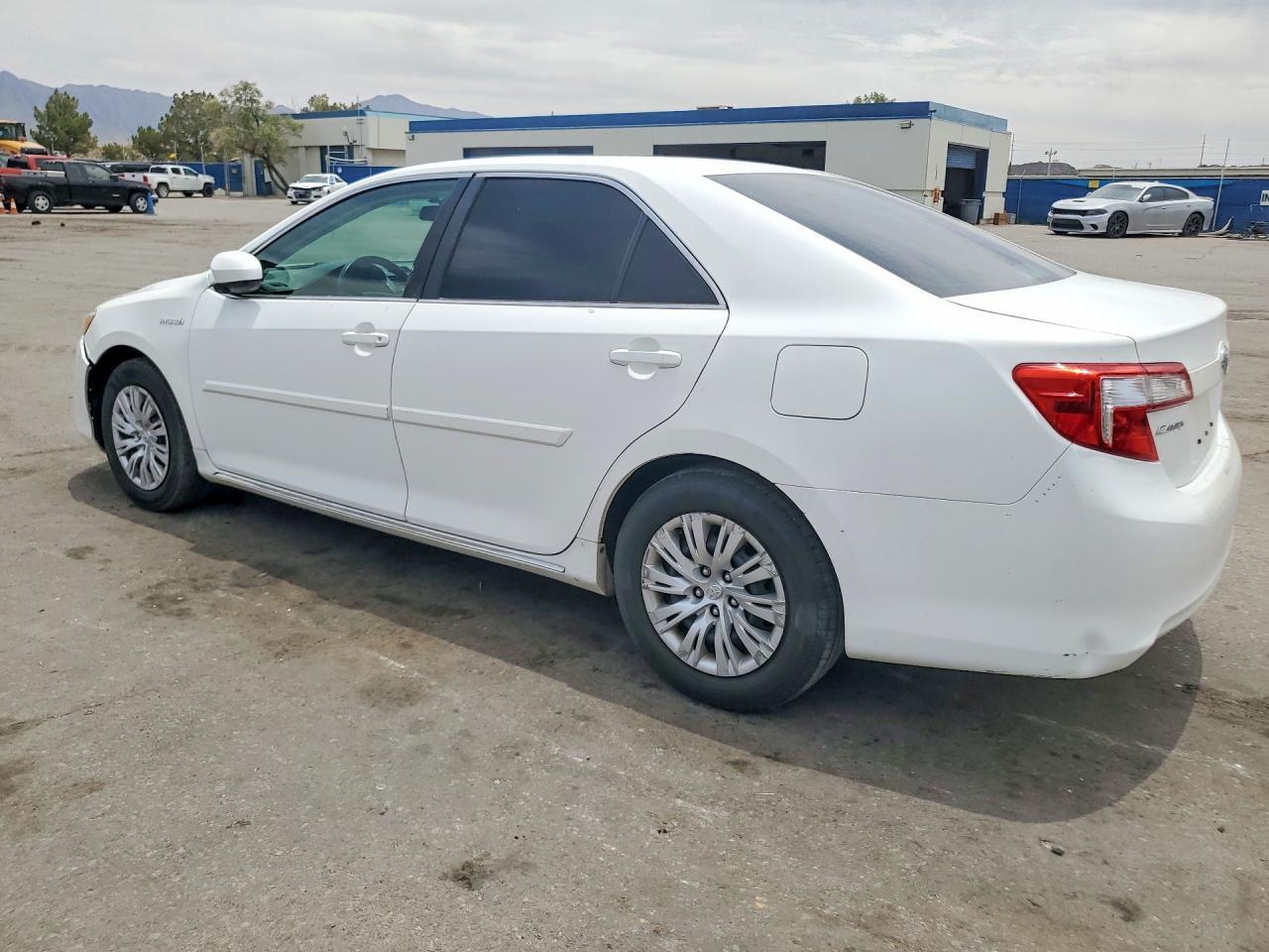TOYOTA CAMRY HYBRID