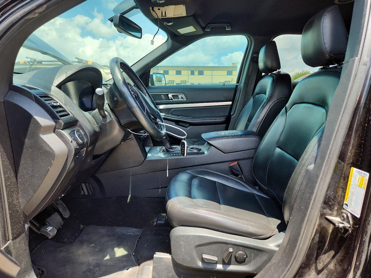 2019 FORD EXPLORER — фото 7