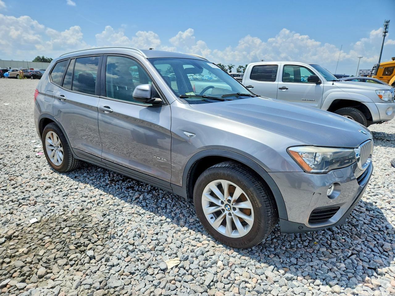 2017 BMW X3 — фото 4