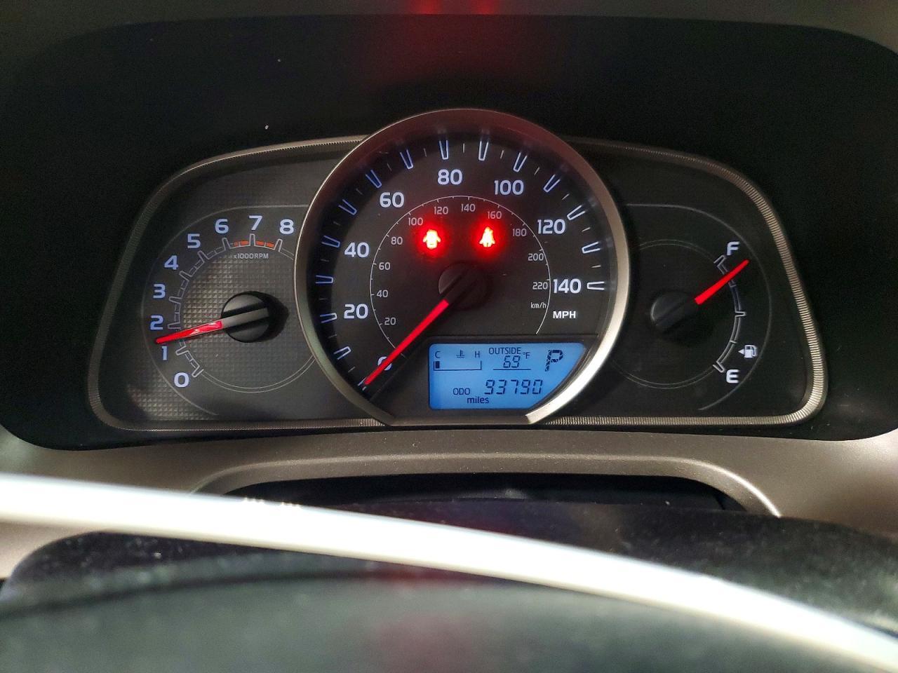 2015 TOYOTA RAV4 — фото 9