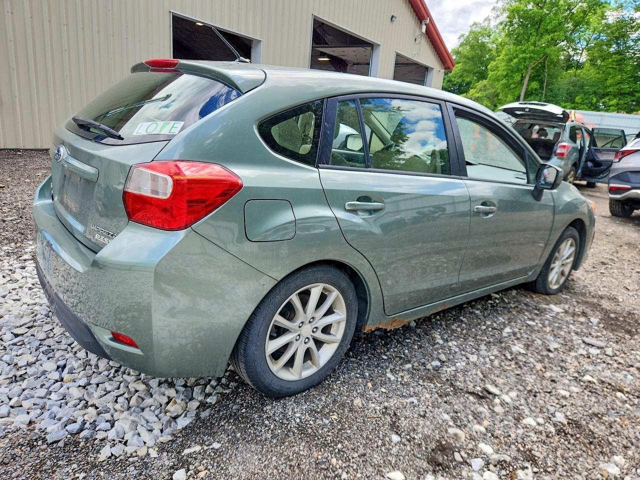 2014 SUBARU IMPREZA — фото 3