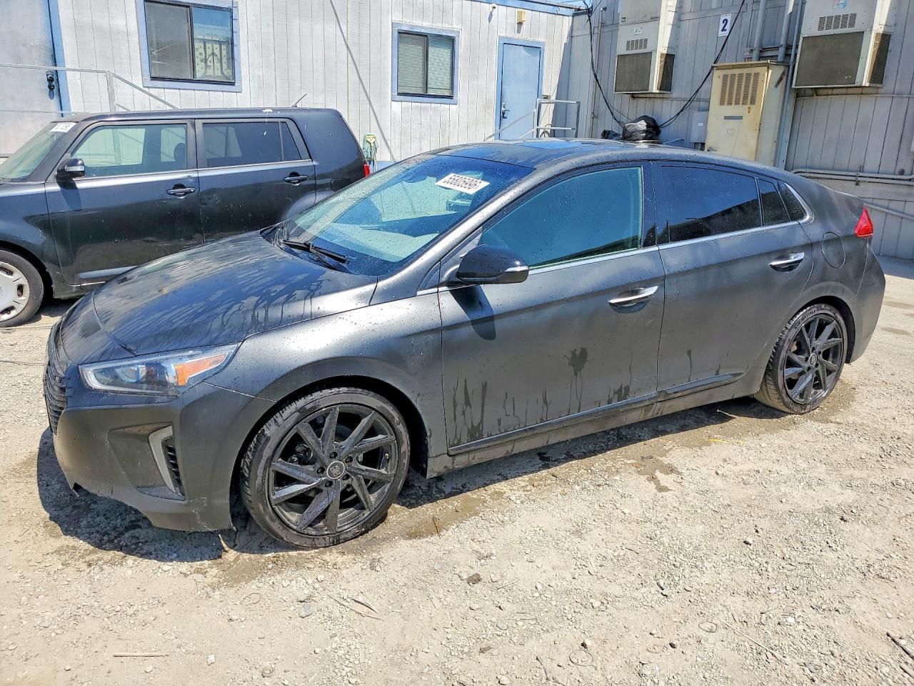 HYUNDAI IONIQ