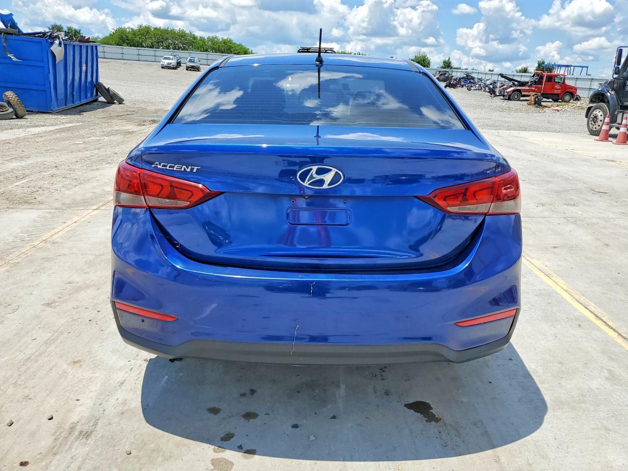 2019 HYUNDAI ACCENT — фото 6