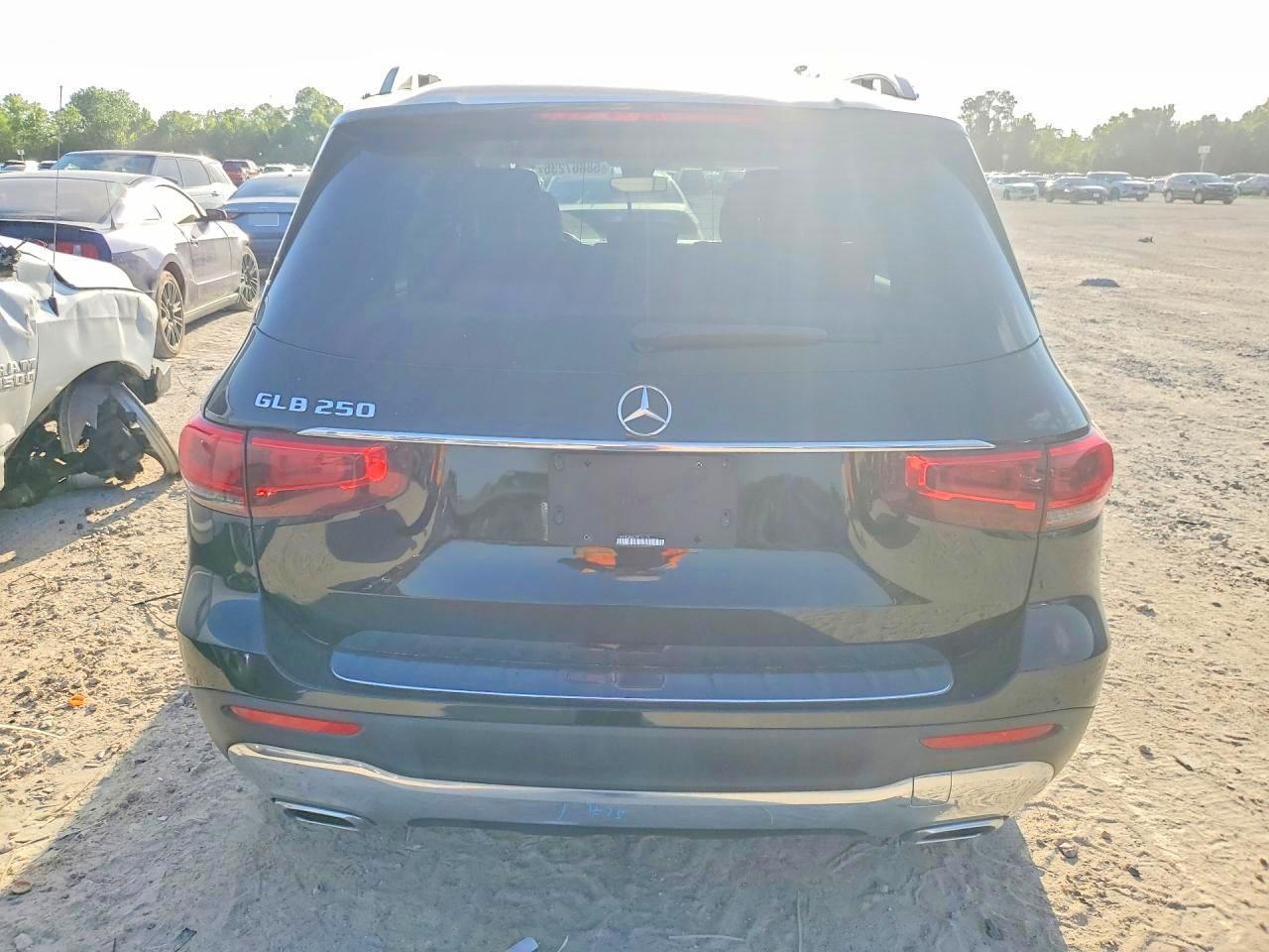 2020 MERCEDES-BENZ GLB-CLASS — фото 6