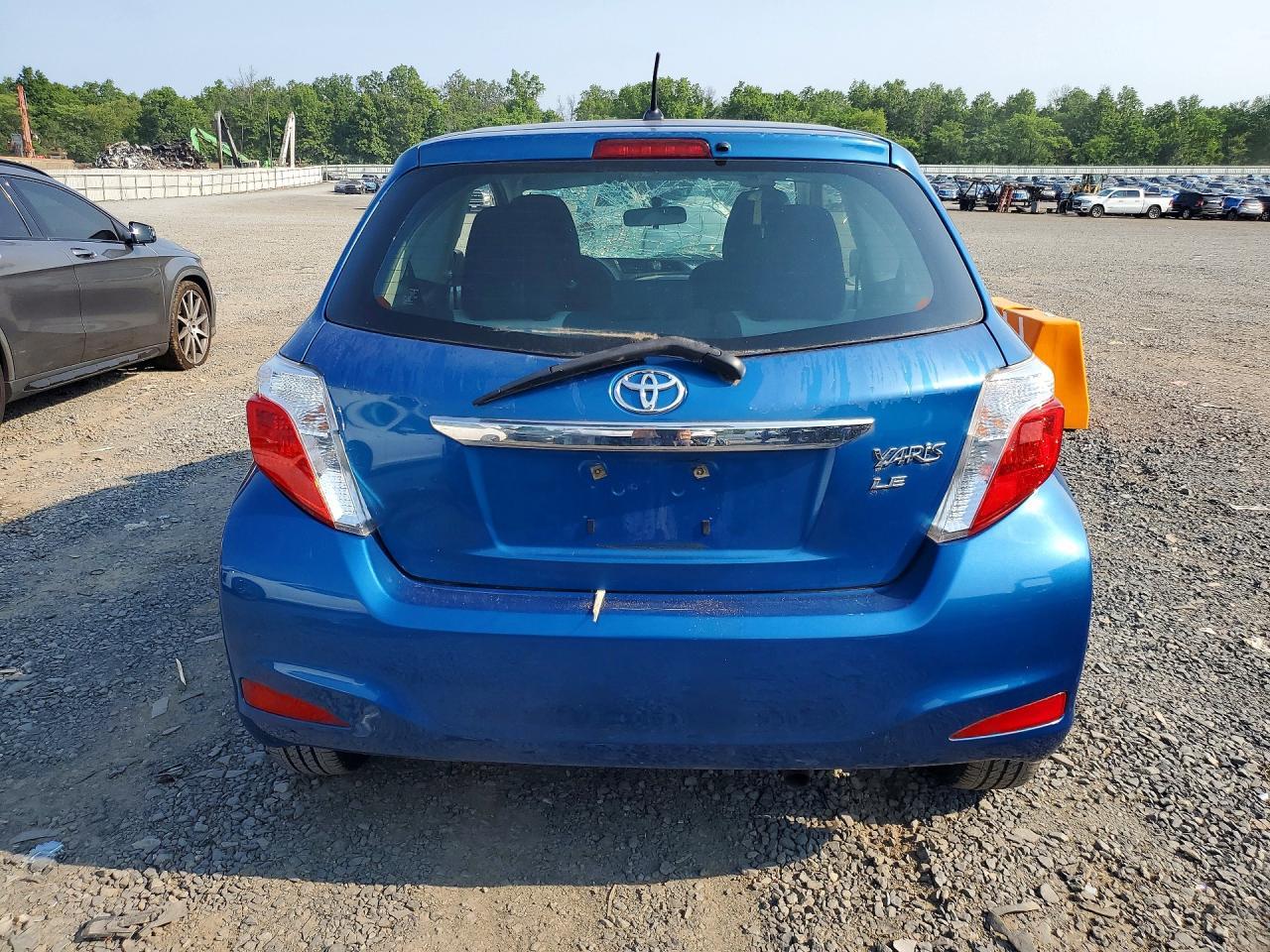 2012 TOYOTA YARIS — фото 6