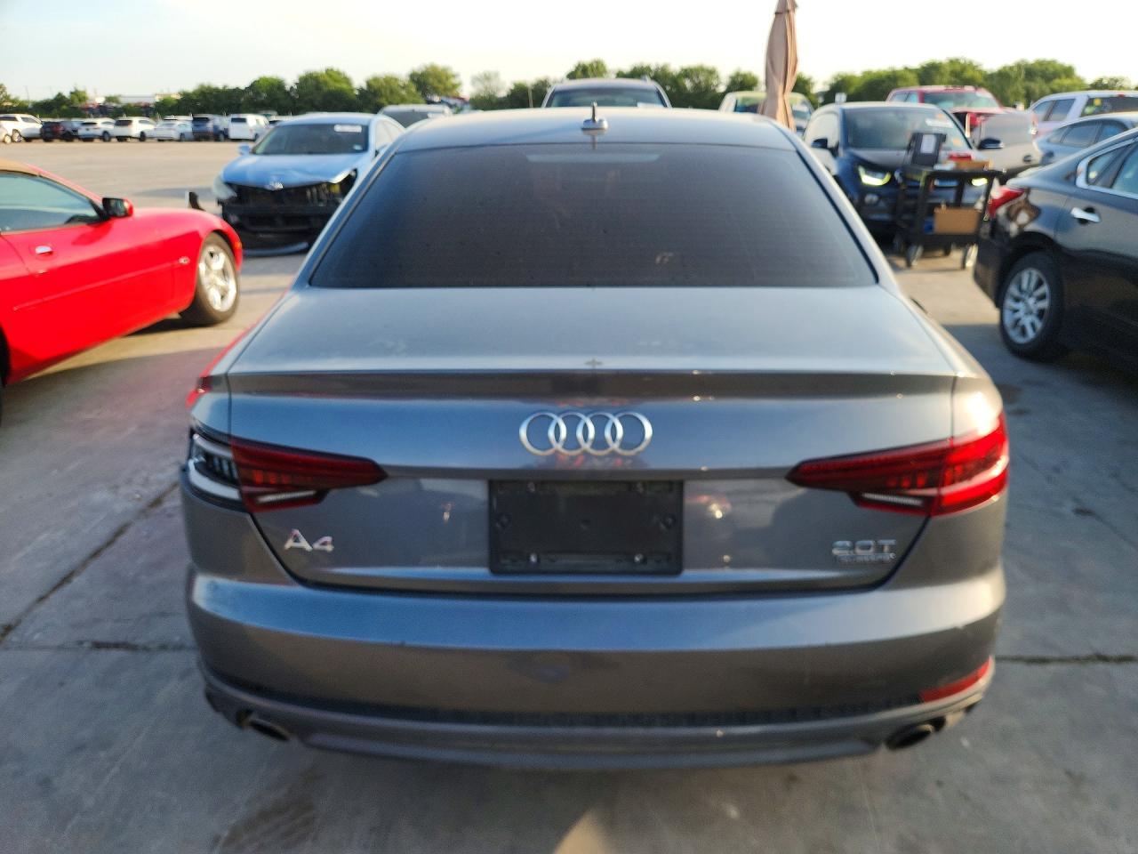 2018 AUDI A4 — фото 6