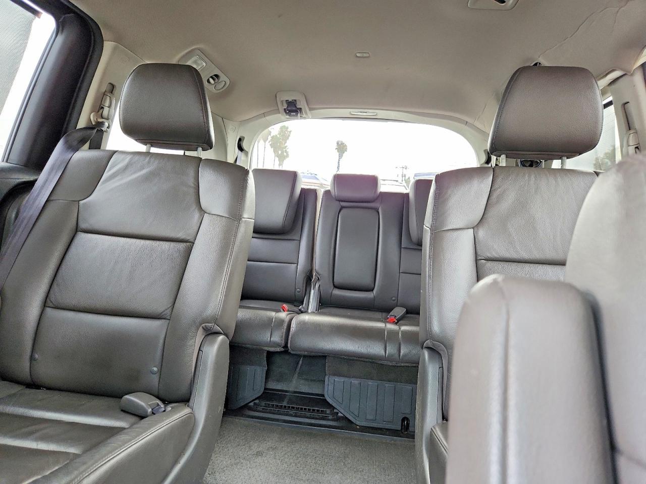2011 HONDA ODYSSEY — фото 10