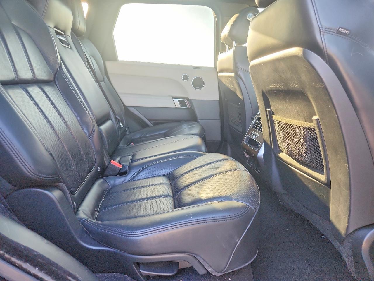 2016 LAND ROVER RANGE ROVER SPORT — фото 11