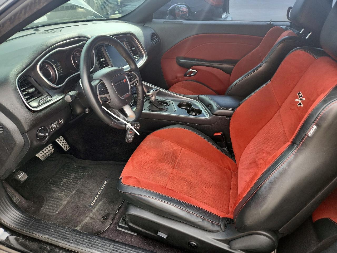 2016 DODGE CHALLENGER — фото 7