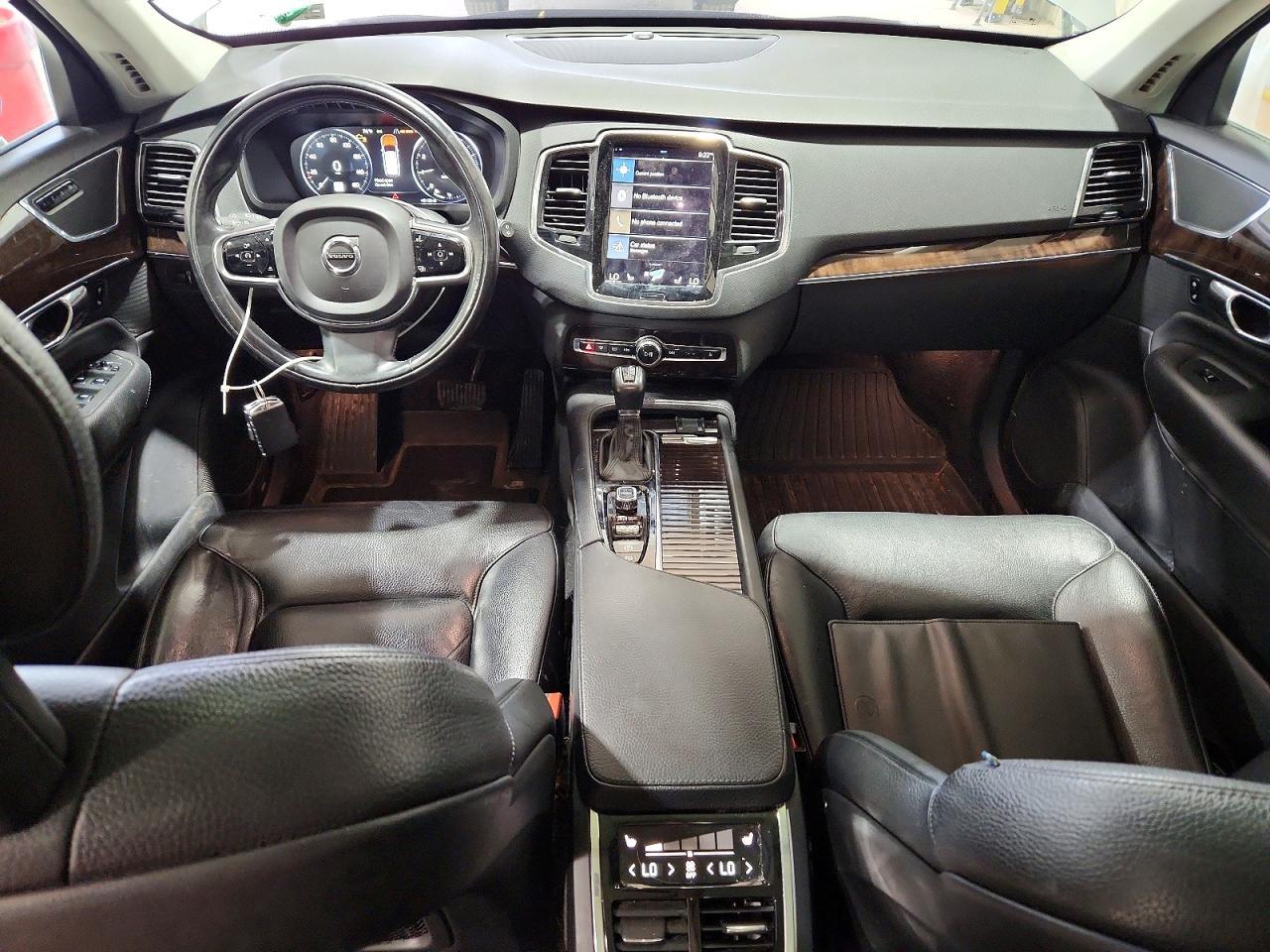 2016 VOLVO XC90 — фото 8
