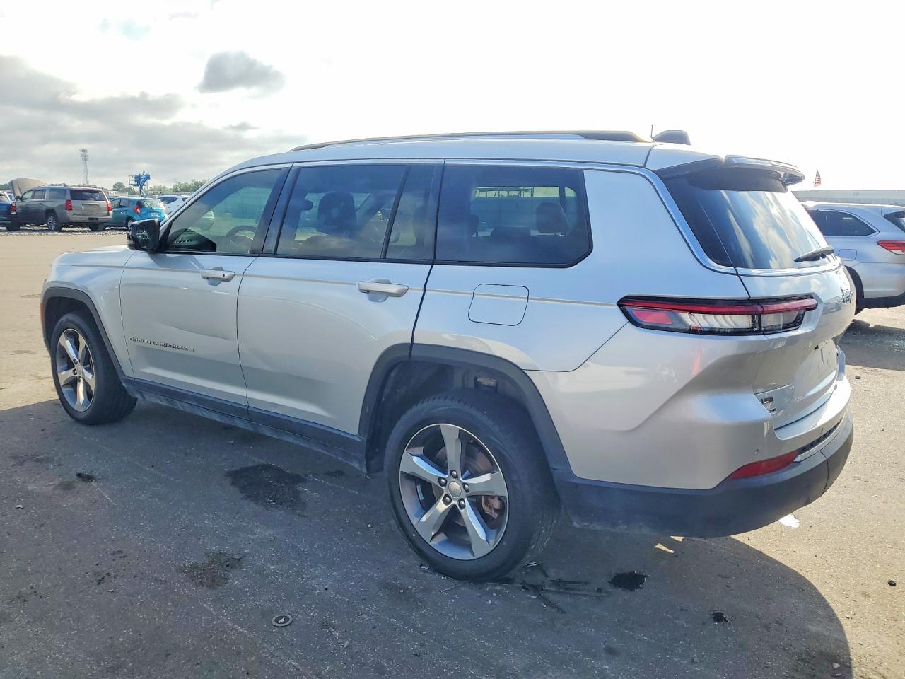 2021 JEEP GRAND CHEROKEE — фото 2