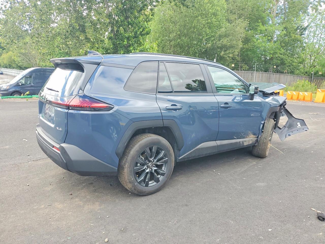 2026 TOYOTA RAV4 HYBRID — фото 3