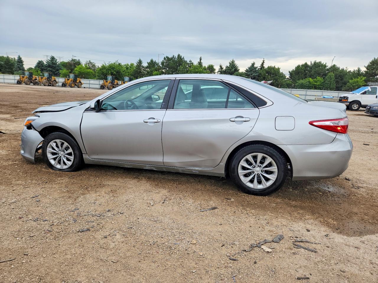 2017 TOYOTA CAMRY — фото 2