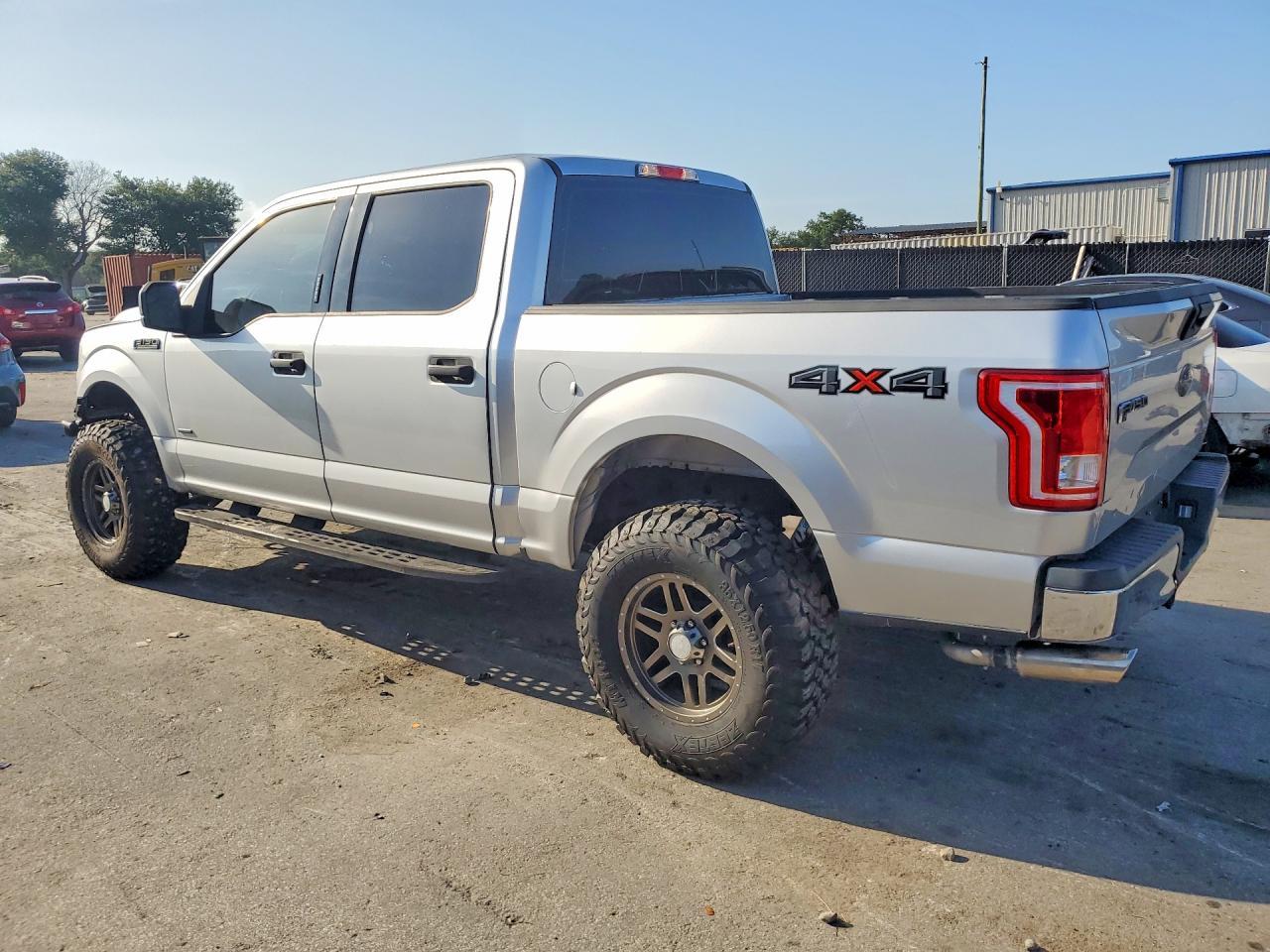 2017 FORD F-150 — фото 2