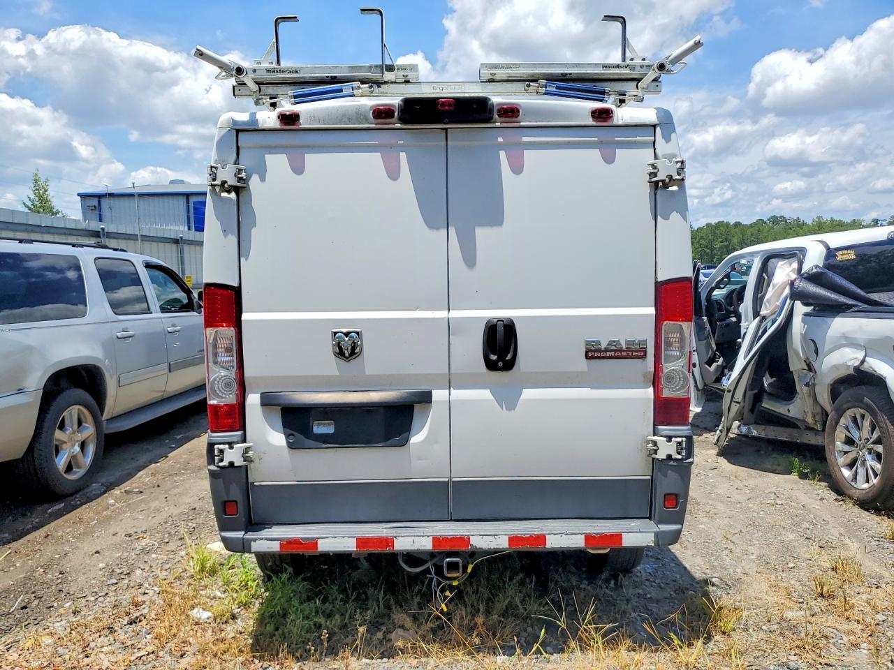 2017 RAM PROMASTER 1500 — фото 6