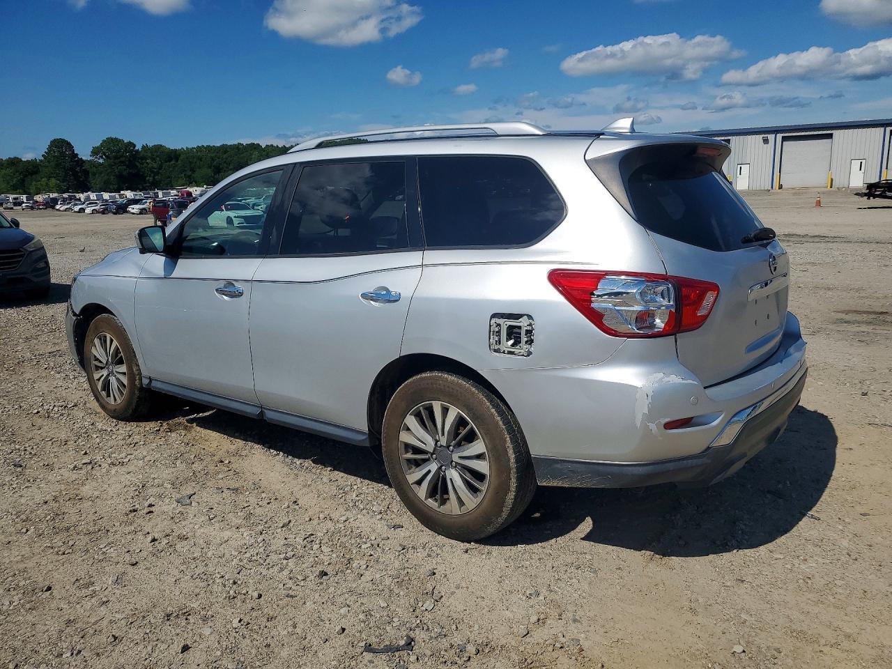 2019 NISSAN PATHFINDER — фото 2