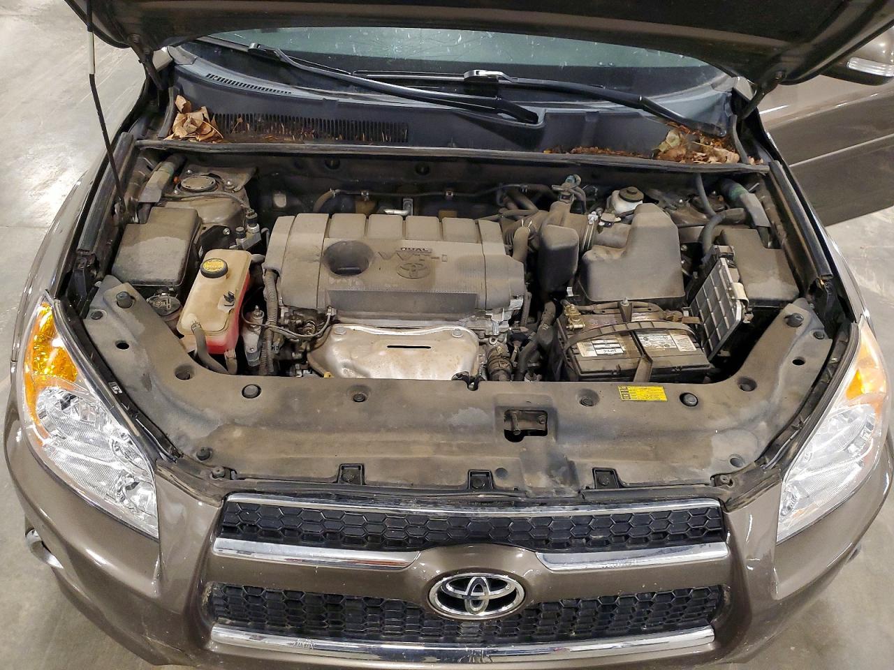2012 TOYOTA RAV4 — фото 12