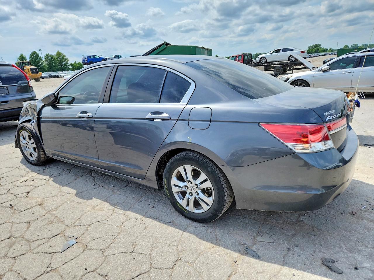 2011 HONDA ACCORD — фото 2