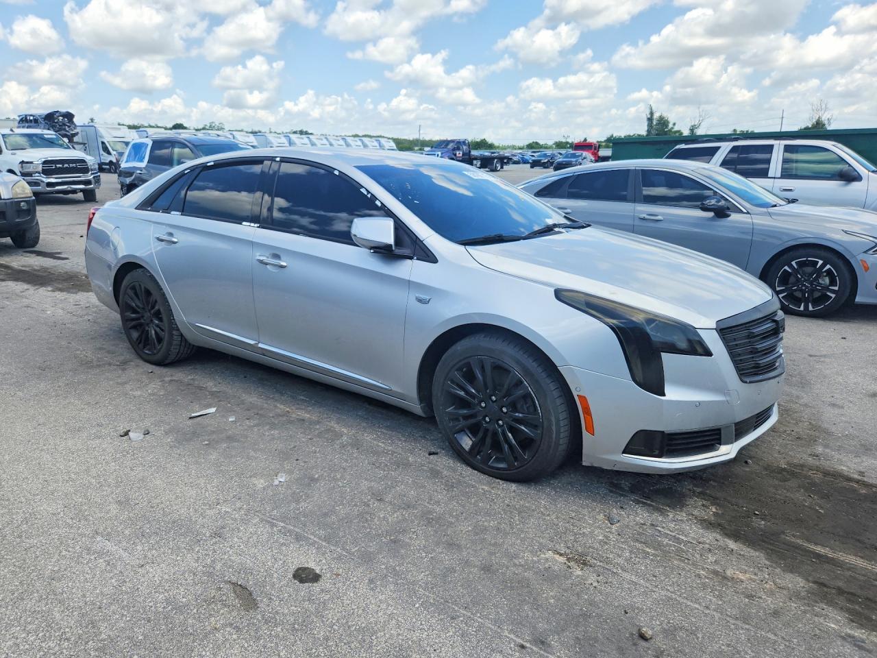 2019 CADILLAC XTS — фото 4