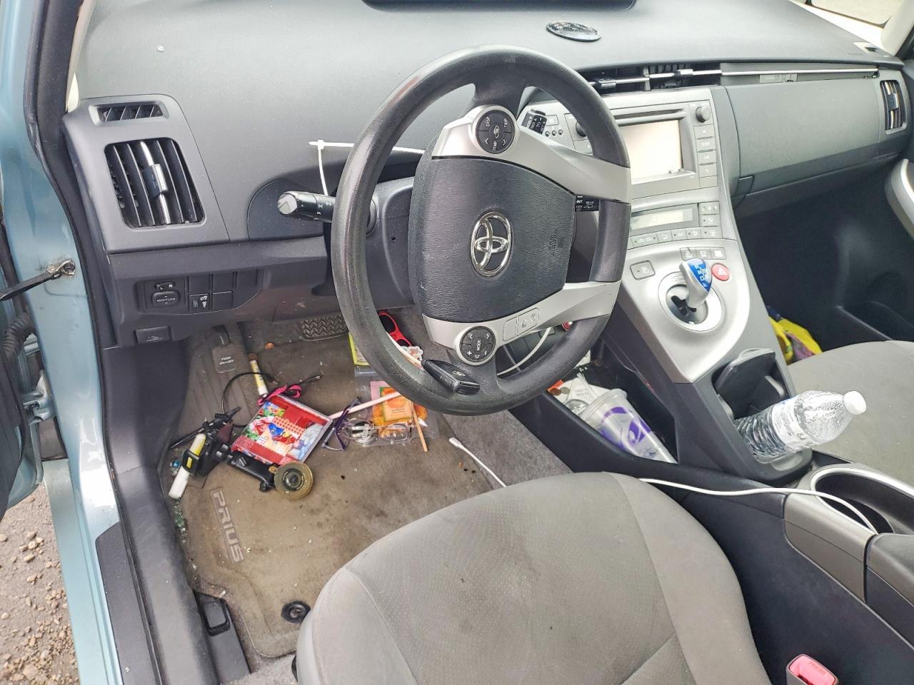 2013 TOYOTA PRIUS — фото 8